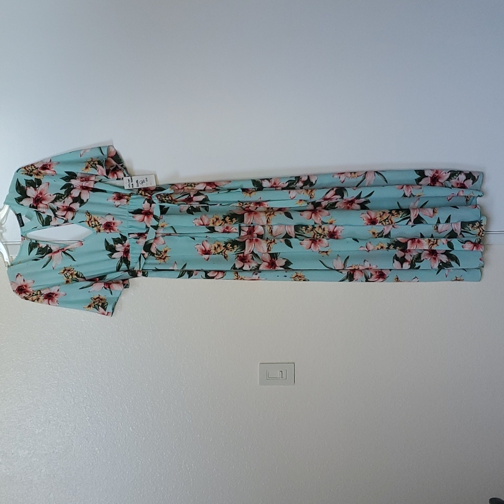Shortfall jumpsuit floral woven crepe size large
